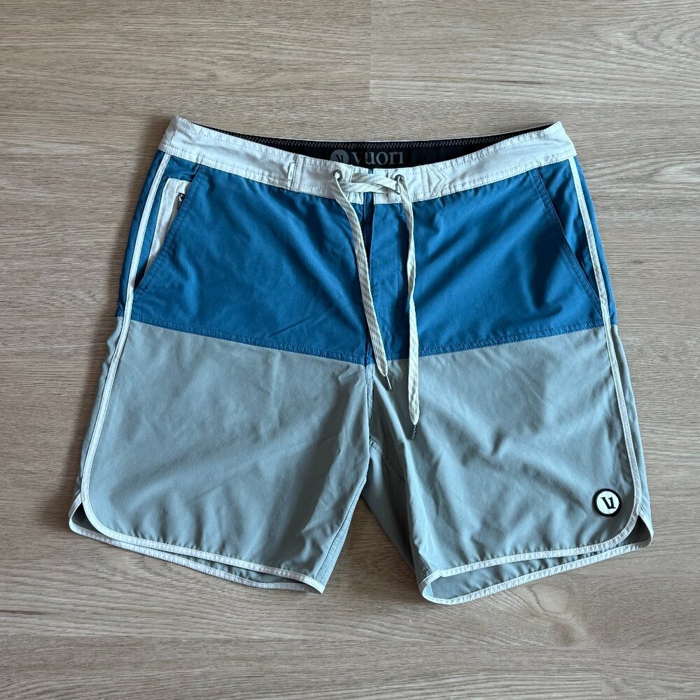 Vuori Blue and Gray Men Swim Board Shorts